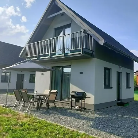 Domki Rownia Ustron Holiday home *